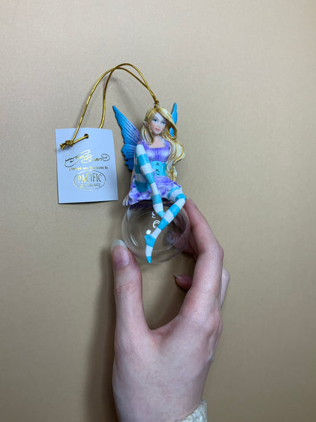 BUBBLE RIDER ORNAMENT - Hyacinth